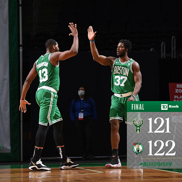 <a href=/lanqiu_zbo/celtics/ target=_blank class=infotextkey>凯尔特人</a>122-121险胜<a href=/lanqiu_zbo/bucks/ target=_blank class=infotextkey>雄鹿</a>